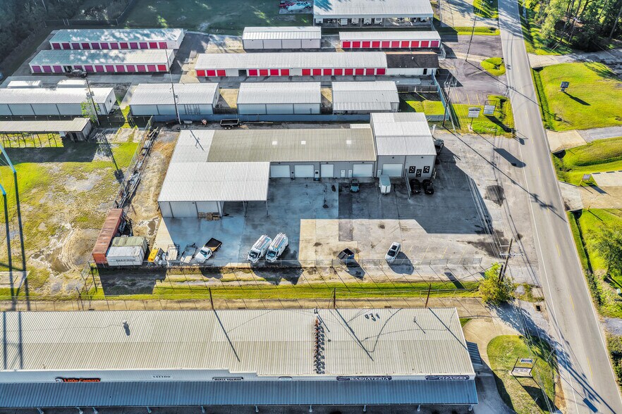 More Photos Of 55 W Chance Rd, Lumberton Warehouse For Lease