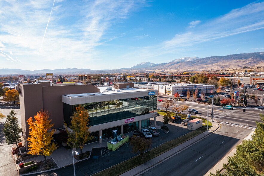 More Photos Of 5011 Meadowood Mall Cir, Reno Office For Lease
