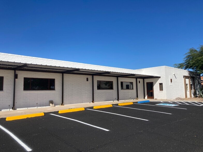 Primary Photo Of 2019 E 17th St, Tucson Warehouse For Lease