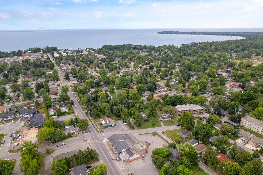 More Photos Of 3879 Rebstock Rd, Fort Erie Storefront Retail Residential For Sale