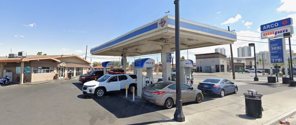 More Photos Of 1619 S Las Vegas Blvd, Las Vegas Convenience Store For Sale