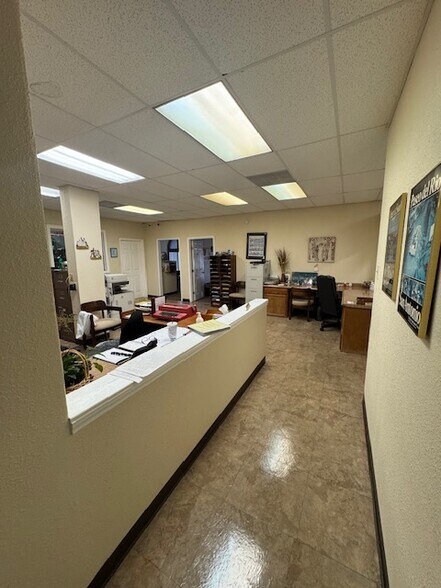 More Photos Of 1747 Citadel Plz, San Antonio Office For Sale