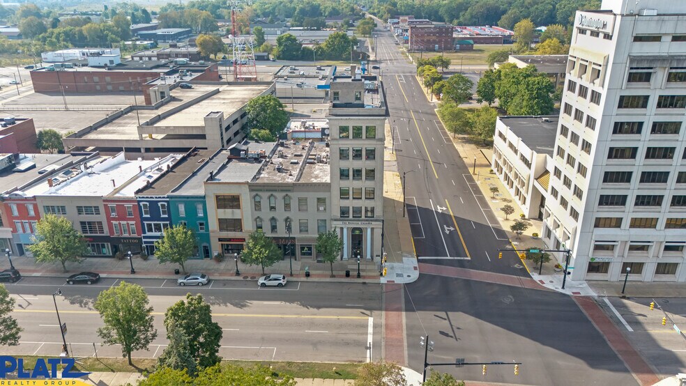 More Photos Of 197 W Market St, Warren Office For Lease