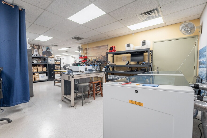 More Photos Of 1414 W 14th St, Tempe Warehouse For Sale