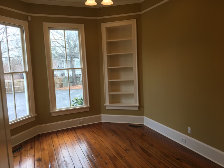 More Photos Of 254 N Broad St, Monroe Office For Lease