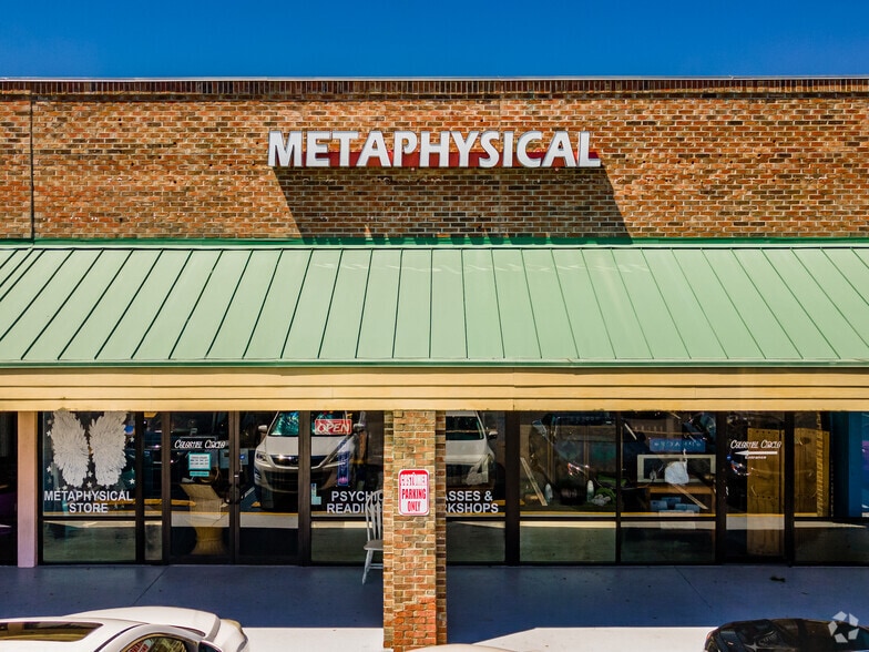 More Photos Of 33821-33983 US Highway 19 N, Palm Harbor Unknown For Lease