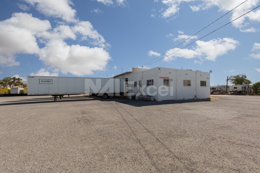 More Photos Of 1800 S Mojave Rd, Las Vegas Truck Terminal For Sale