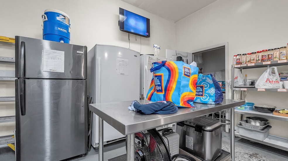 More Photos Of 13257-59 S Baltimore Ave, Chicago Storefront Retail Residential For Sale