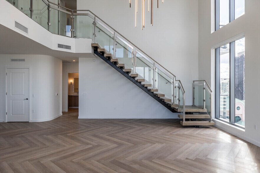 More Photos Of 201 SE 6th Ave, Fort Lauderdale Apartments For Lease