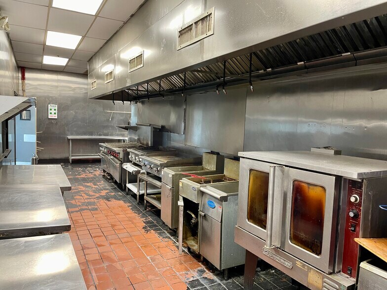 More Photos Of 15424 Fm-1825, Pflugerville Unknown For Lease