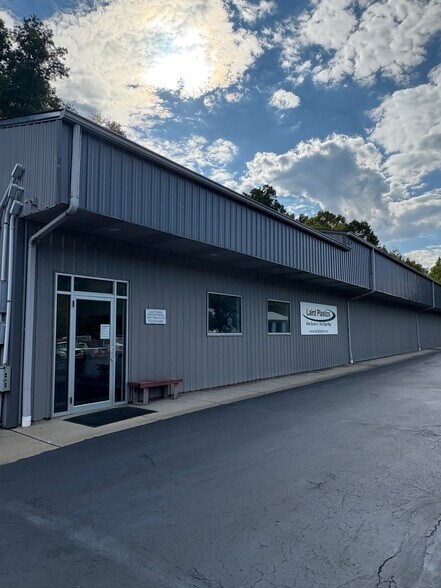 More Photos Of 4388 Gibsonia Rd, Gibsonia Warehouse For Lease