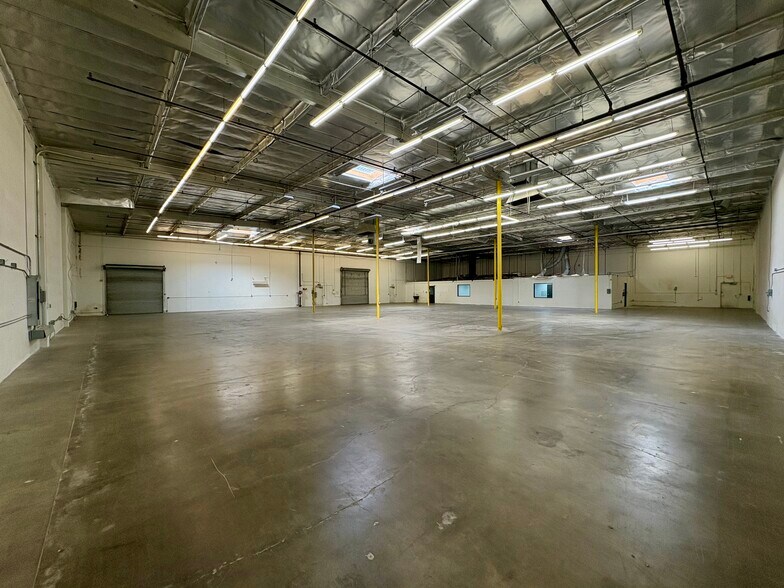 More Photos Of 519-525 W Terrace Dr, San Dimas Warehouse For Sale
