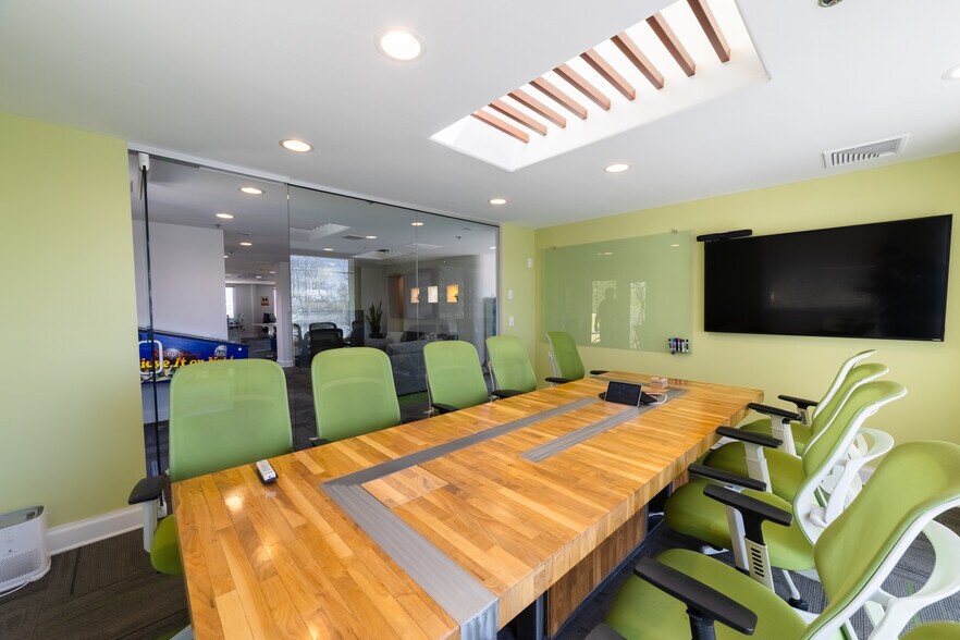 More Photos Of 2737 Mapleton Ave, Boulder Office For Lease