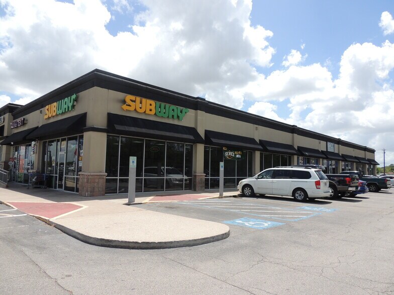 More Photos Of 3331-3341 Telephone Rd, Houston Unknown For Lease