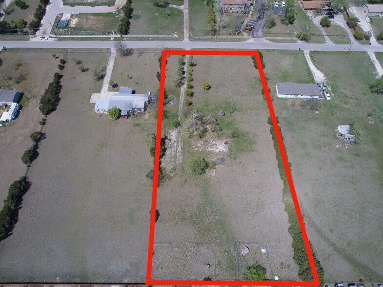 More Photos Of 414 Lion Dr, Leander Land For Sale