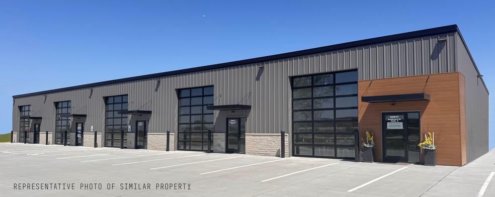 More Photos Of 220th Street & Highway 6, Gretna Service For Sale
