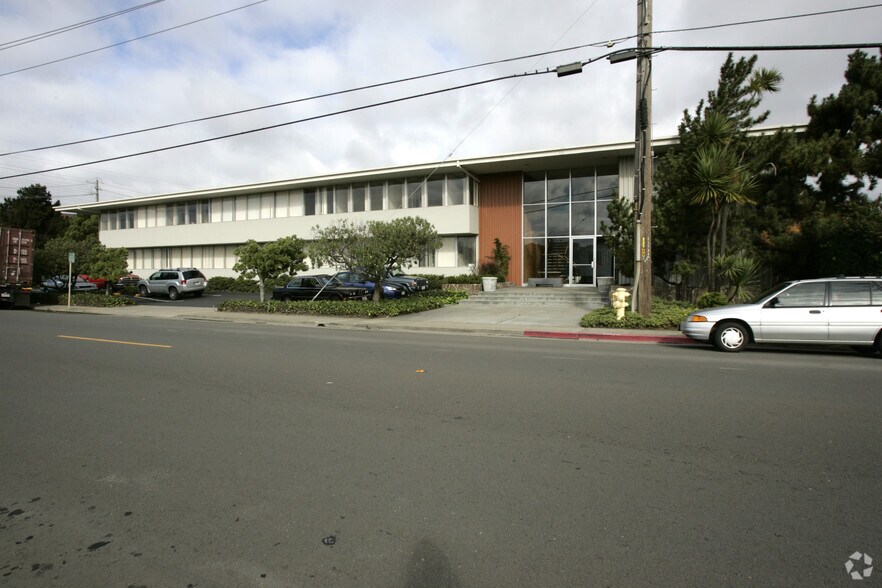 More Photos Of 139 Mitchell Ave, South San Francisco Office For Lease