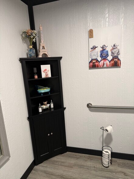 More Photos Of 307 S Superior St, Ramsey General Retail For Sale