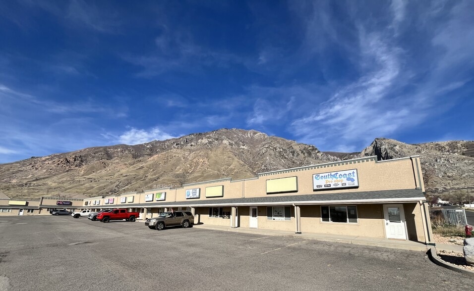 More Photos Of 1190 N Main St, Springville Unknown For Lease