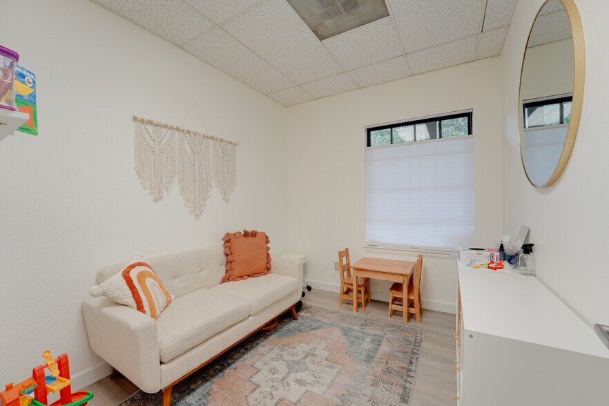More Photos Of 4403 Manchester Ave, Encinitas Medical For Sale