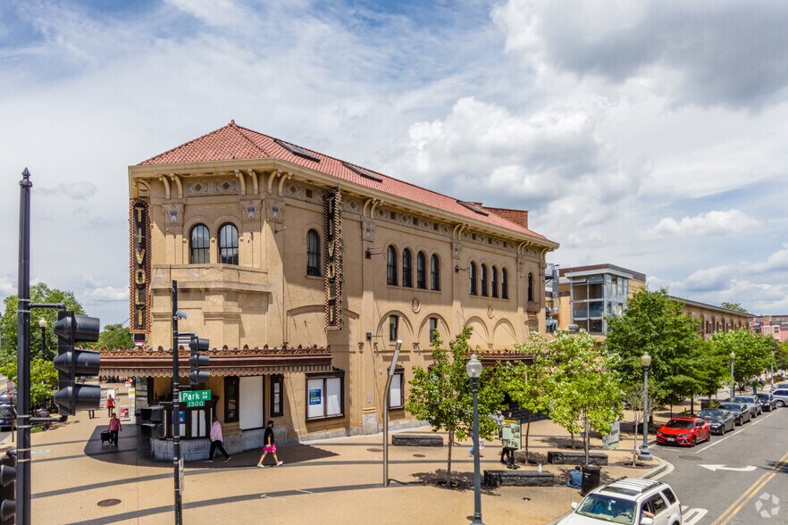 More Photos Of 3333-3365 14th St NW, Washington General Retail For Lease