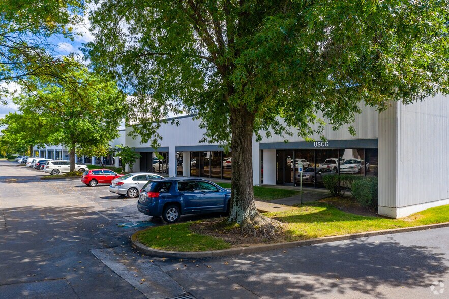 More Photos Of 220 Great Circle Rd, Nashville Research And Development For Lease