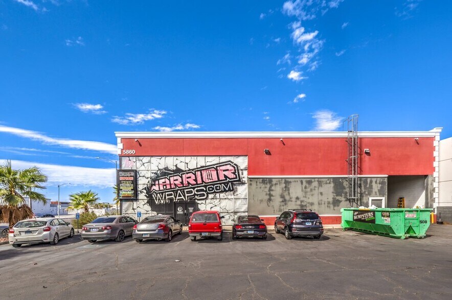 More Photos Of 5860-5880 S Valley View Blvd, Las Vegas Warehouse For Lease