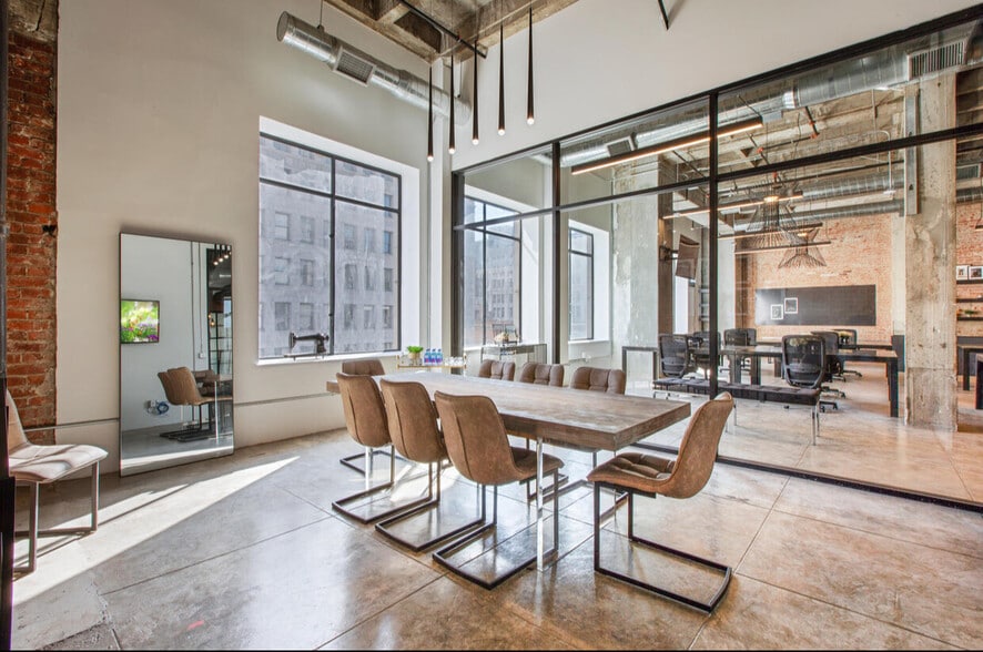 More Photos Of 537 S Broadway, Los Angeles Loft Creative Space For Sale