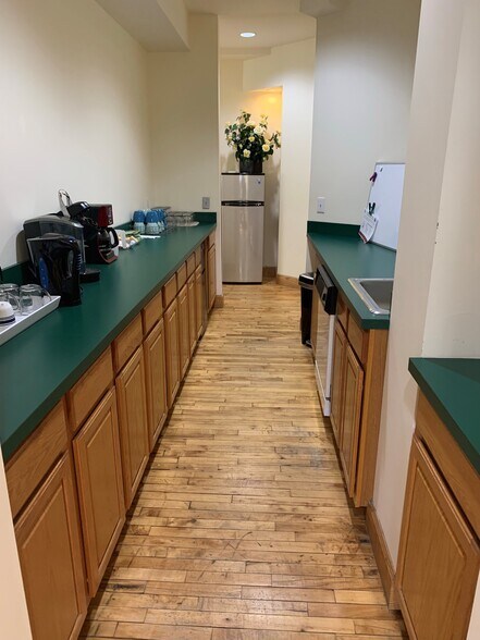 More Photos Of 63 Putnam St, Saratoga Springs Coworking Space