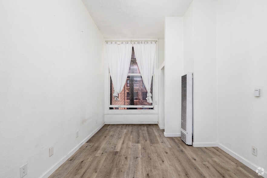 More Photos Of 710 S Broadway, Los Angeles Apartments For Lease