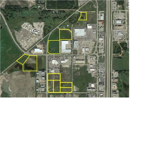 More Photos Of 560 Lantern St, Red Deer County Land For Sale