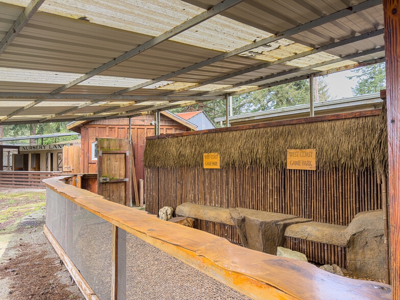 More Photos Of 46914 US-101, Bandon General Retail For Sale