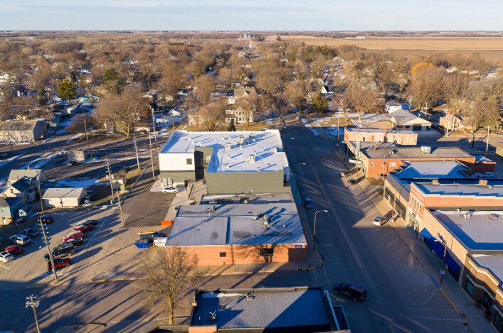 More Photos Of 116-118 W Main St, Madelia Apartments For Lease