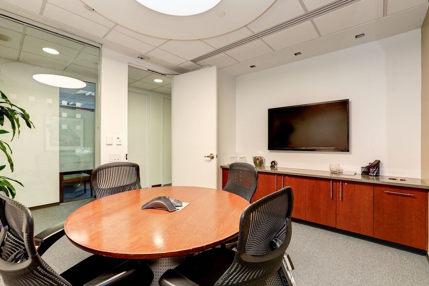 More Photos Of 1701 Pennsylvania Ave NW, Washington Coworking Space