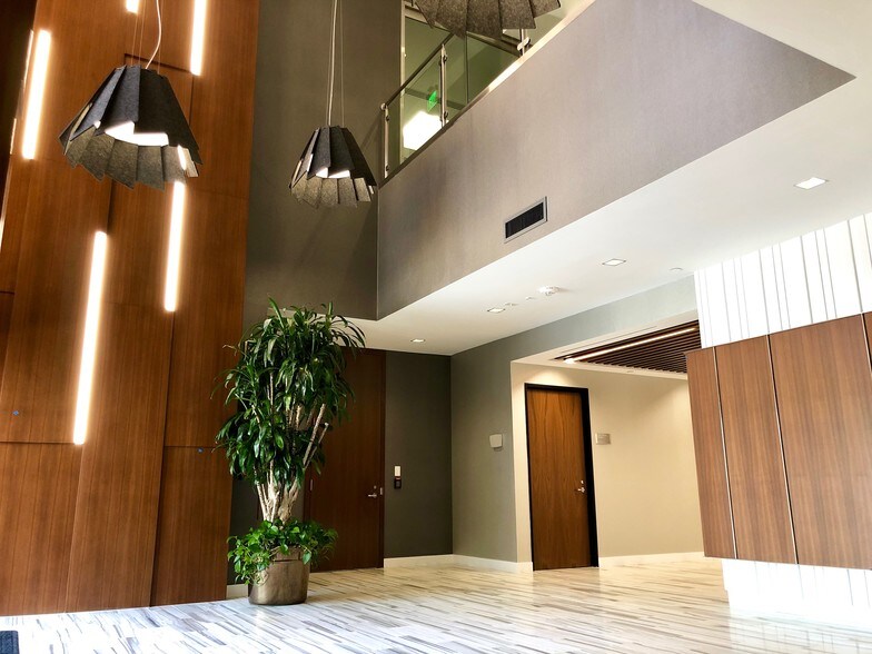 More Photos Of 2415 Campus Dr, Irvine Office For Lease