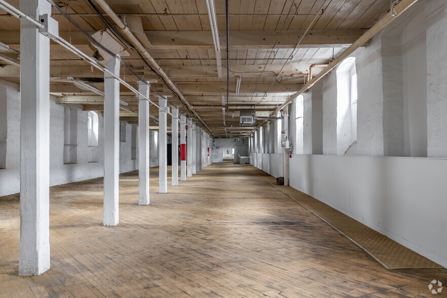 More Photos Of 50 Hulmeville Ave, Penndel Warehouse For Sale