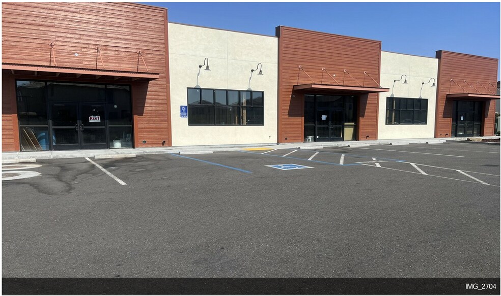 More Photos Of 1951 Walters Rd, Suisun City Service Station For Lease
