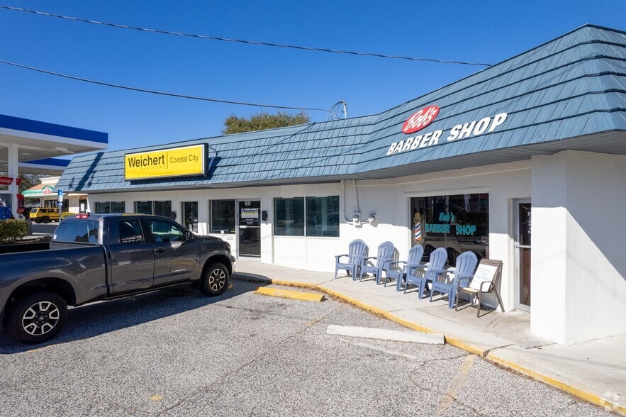 More Photos Of 703-705 Atlantic Blvd, Atlantic Beach Storefront For Lease