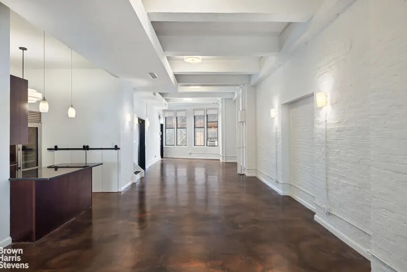 More Photos Of 8 Beach St, New York Apartments For Sale