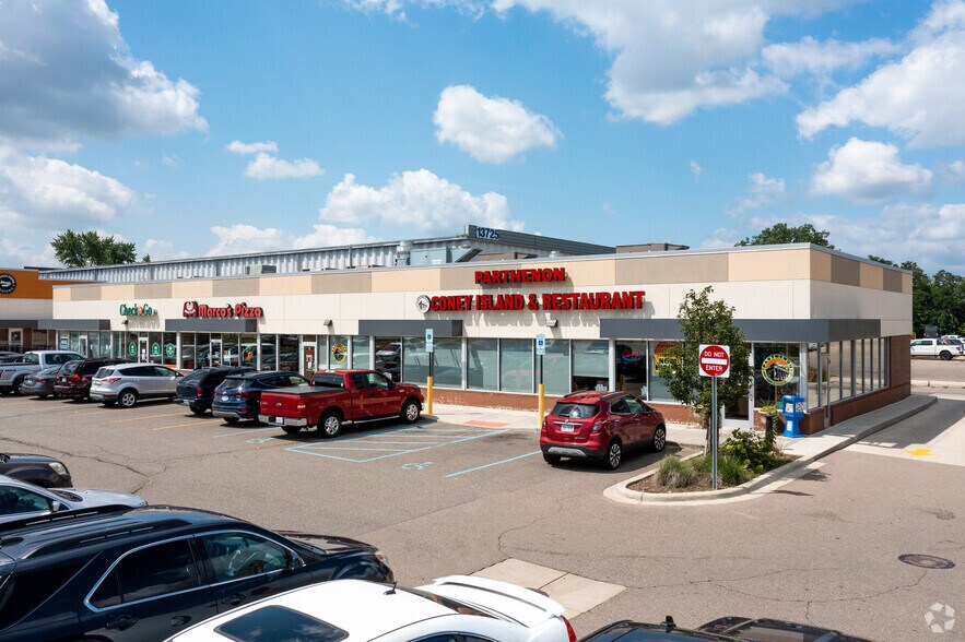 More Photos Of 17032-17094 Fort St, Riverview Unknown For Lease