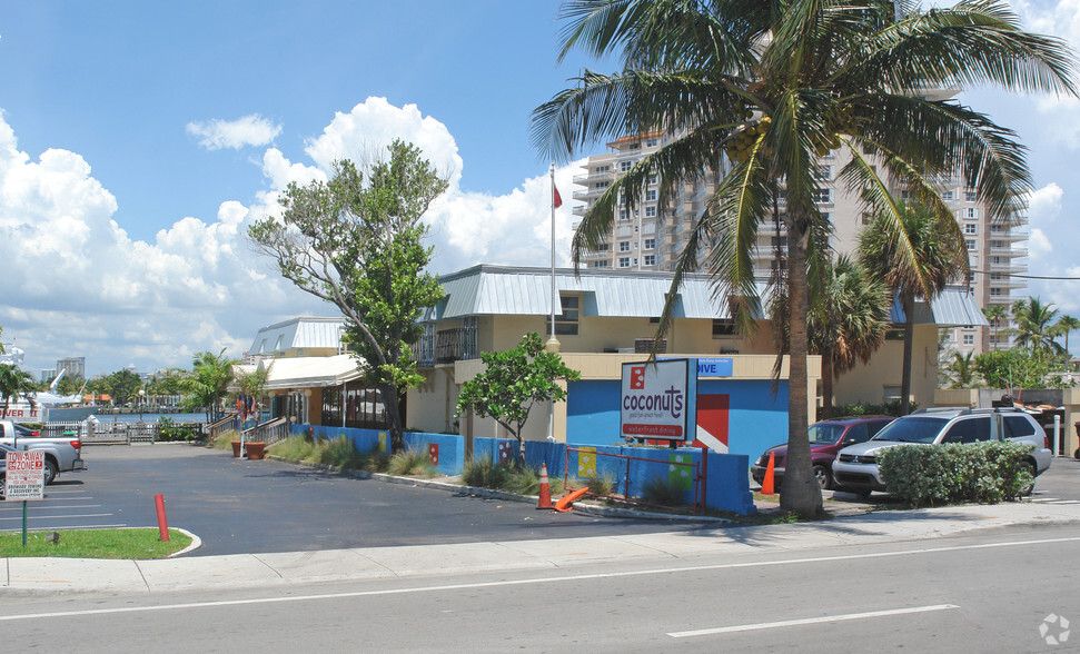 Primary Photo Of 429 Seabreeze Blvd, Fort Lauderdale Restaurant For Lease