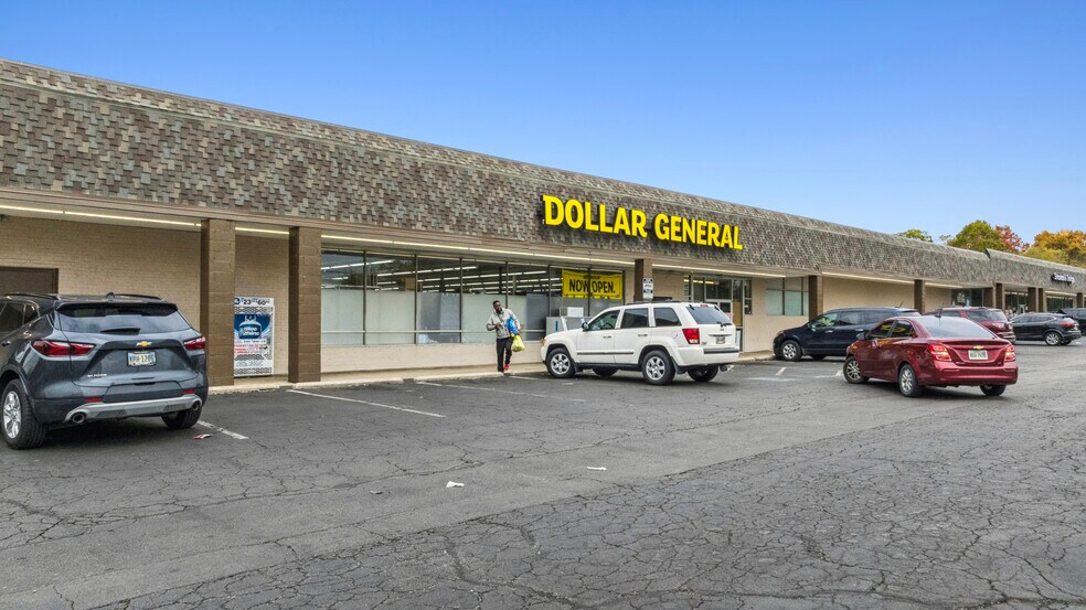 More Photos Of 3100-3130 Springdale Rd, Cincinnati Storefront For Sale