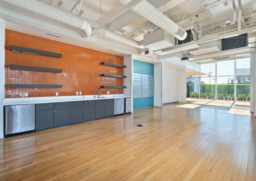 More Photos Of 10100 Venice Blvd, Culver City Loft Creative Space For Lease