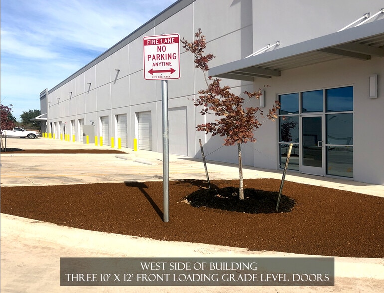 More Photos Of 515 Richland Hills Dr, San Antonio Warehouse For Lease