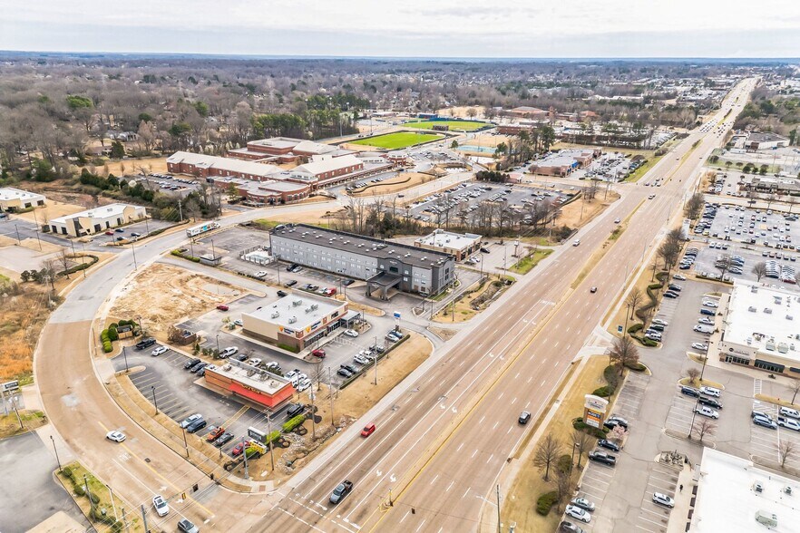 More Photos Of 2270 N Germantown Pky, Cordova Hotel For Sale