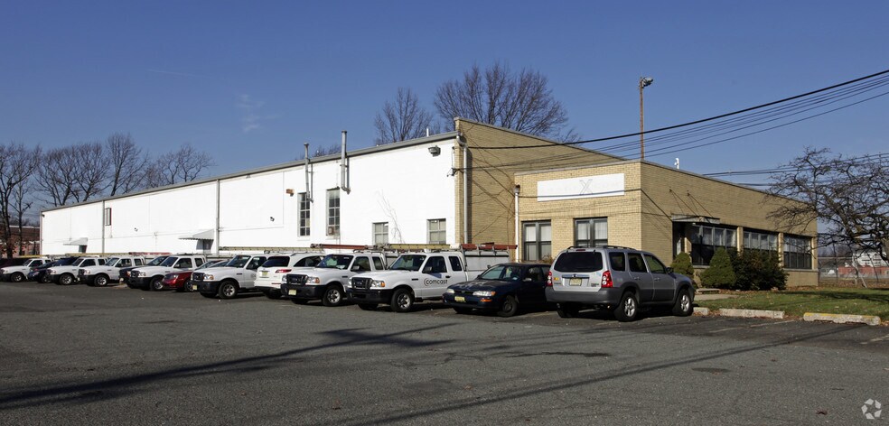More Photos Of 1112 Lousons Rd, Union Township Warehouse For Lease