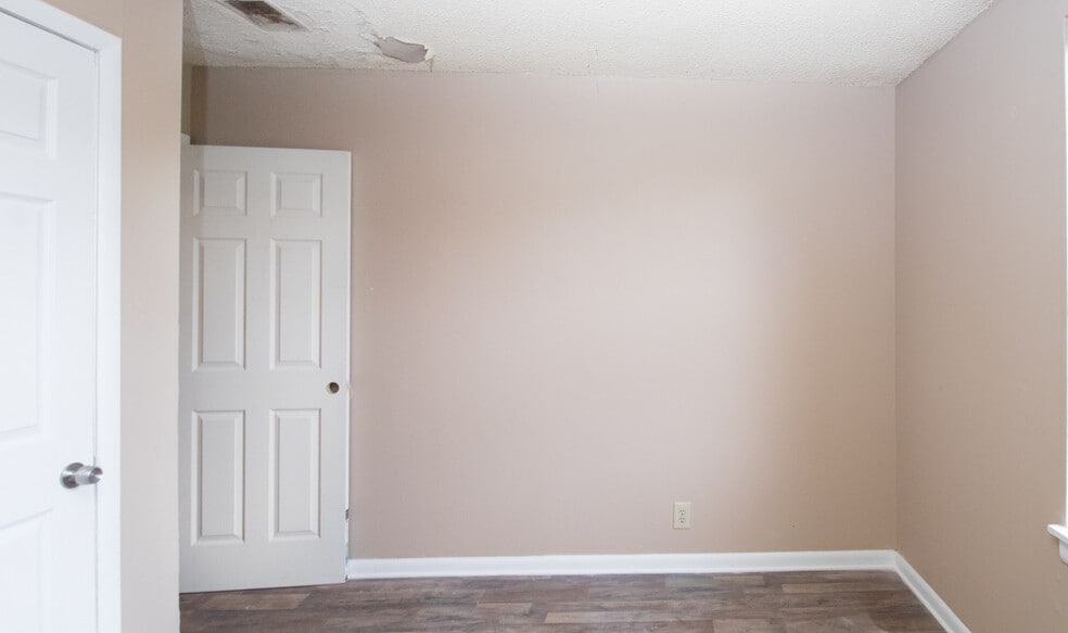 More Photos Of , Nashville Multifamily For Sale