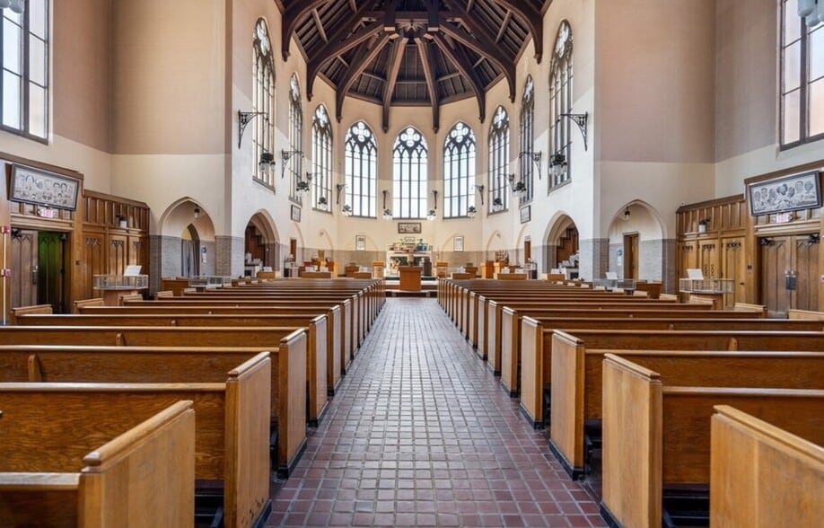 More Photos Of 3021 Landis St, Pittsburgh Religious Facility For Sale