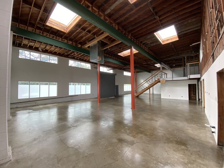 More Photos Of 3730-3740 S El Camino Real, San Mateo Storefront Retail Office For Lease