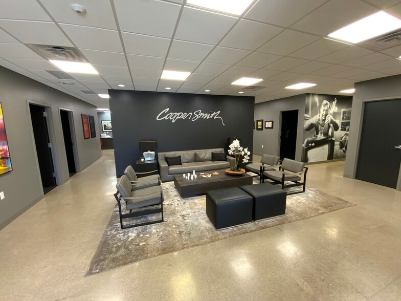 More Photos Of 3436-3500 Granite Cir, Toledo Medical For Lease